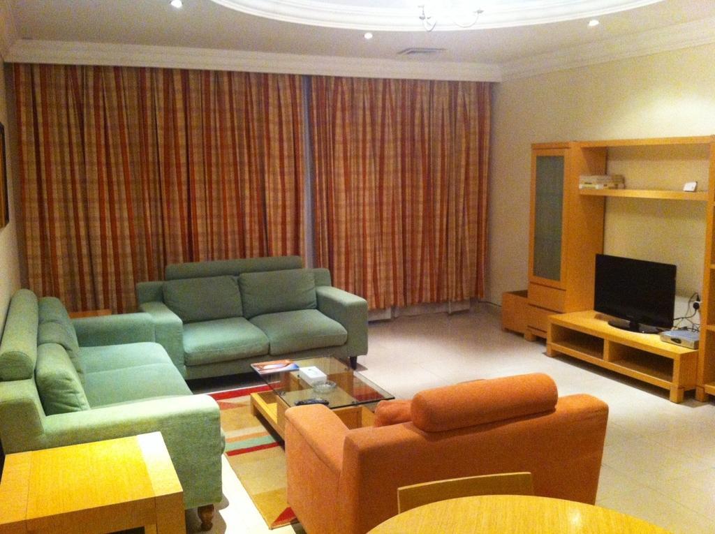 Retaj Residence Al Sadd Doha Room photo